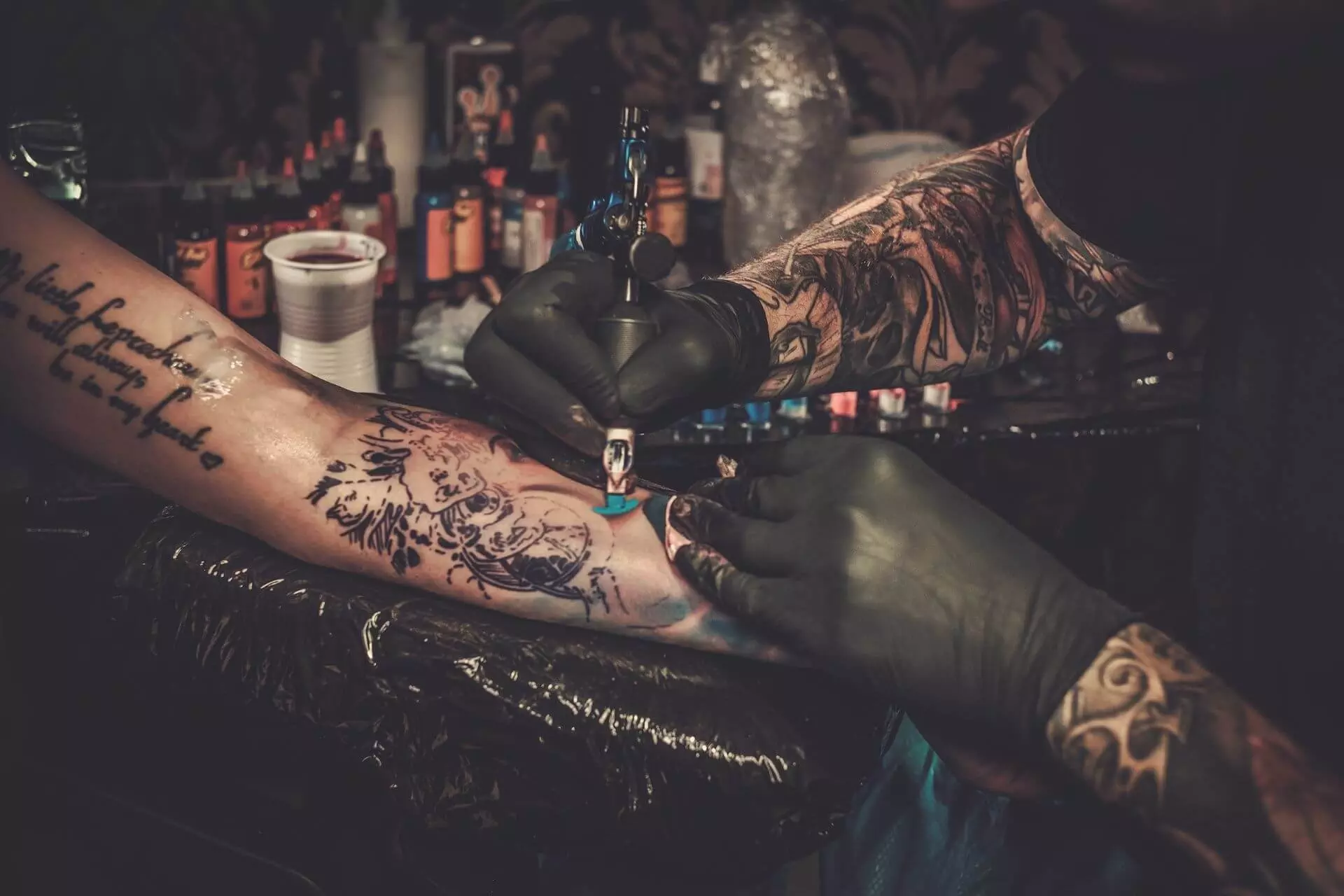 Tattoo and addiction